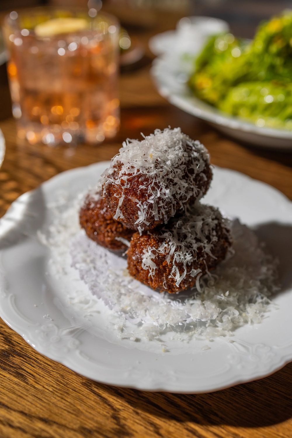 Croquettes with grated cheese at Lapinou