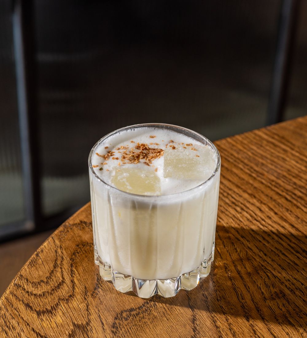Milk punch cocktail at the Lapinou bar