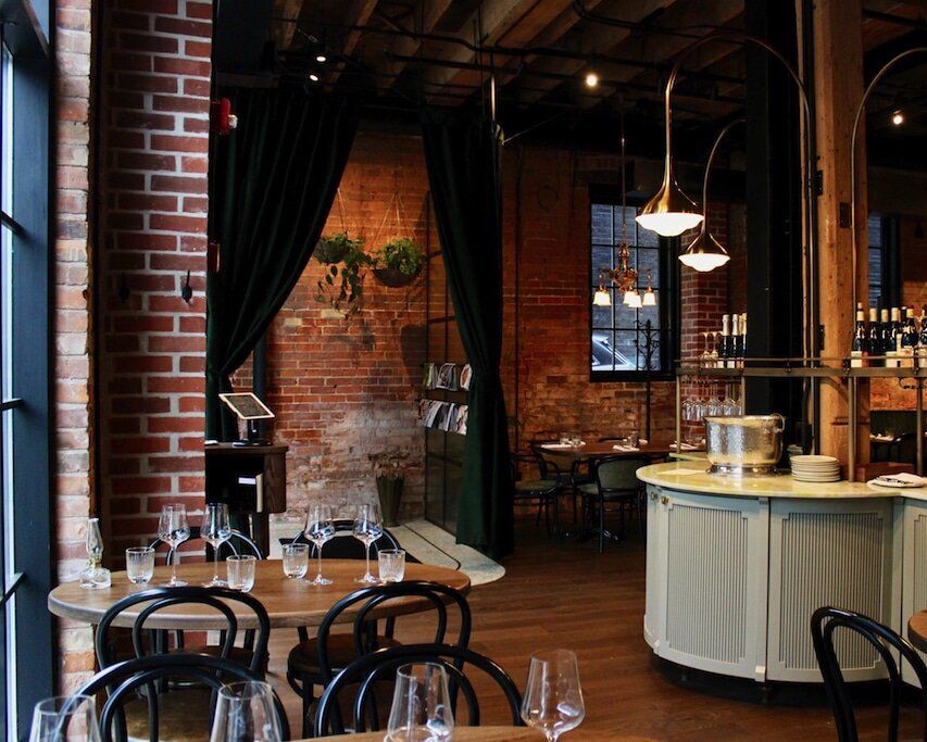 TRNTO on Lapinou Bistro